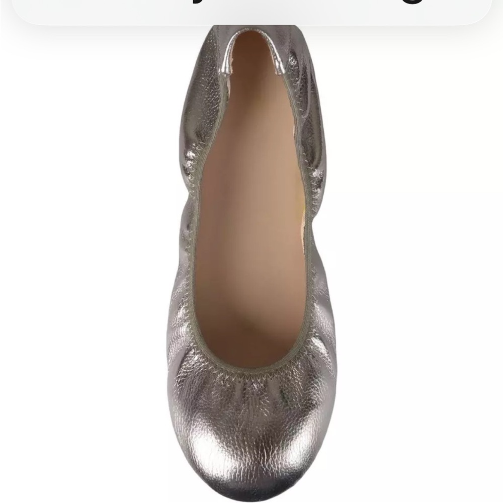 Journee collection Lindy ballet silver 6.5 new in box